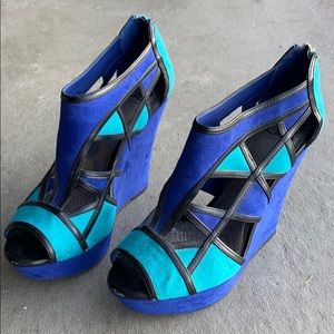 Gianni Bini Wedges size 8